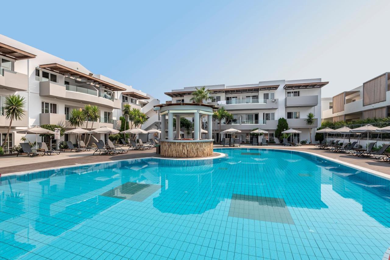 Pelopas Hotel Tigkaki  Bagian luar foto