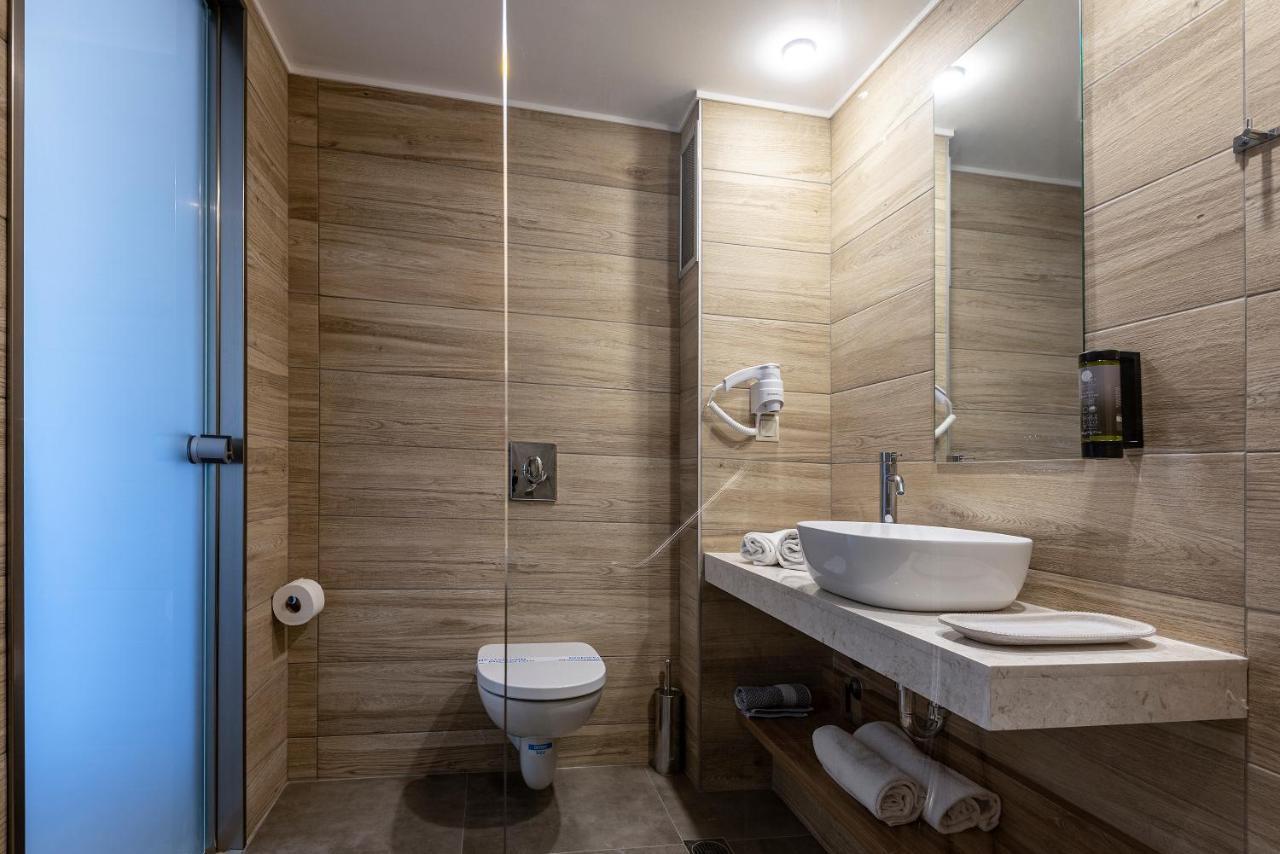 Pelopas Hotel Tigkaki  Bagian luar foto